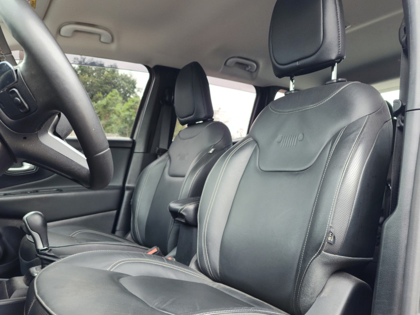 jeep renegade 1.3 t270 turbo flex longitude at6 24/25 seminovo6