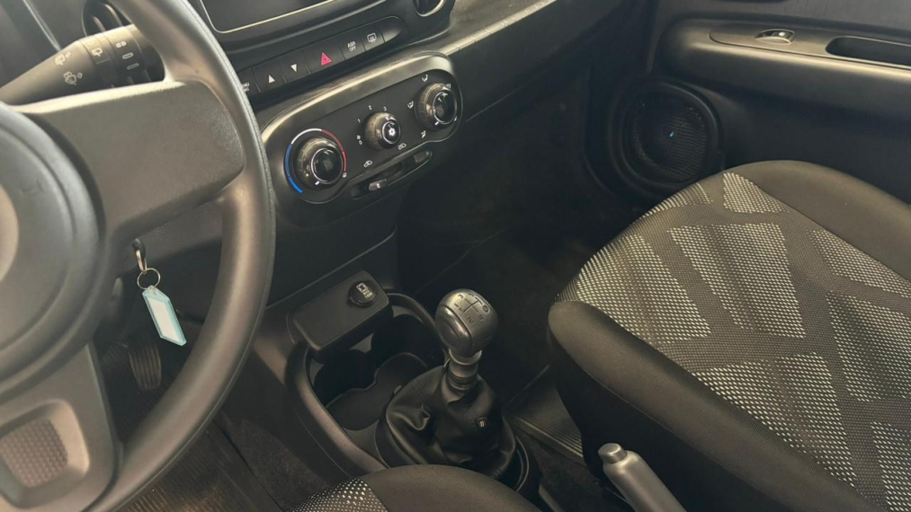 fiat mobi 1.0 evo flex like. manual 4p 202513