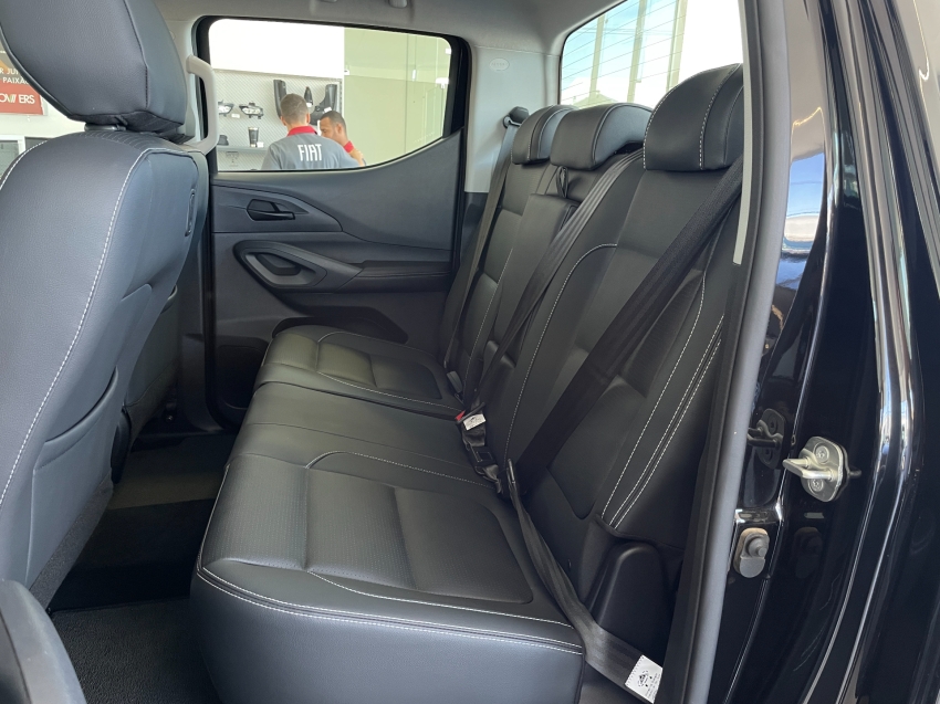 fiat titano 2.2 turbo diesel volcano 4x4 at8 4p automatico 202613