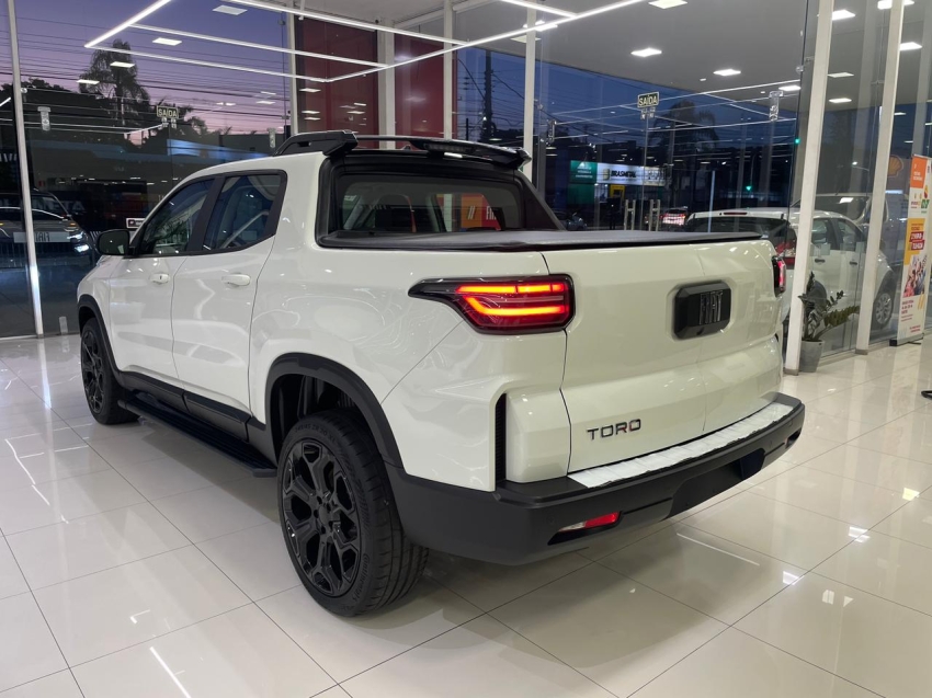 fiat toro 1.3 turbo 270 flex endurance at6 4p automatico 20263