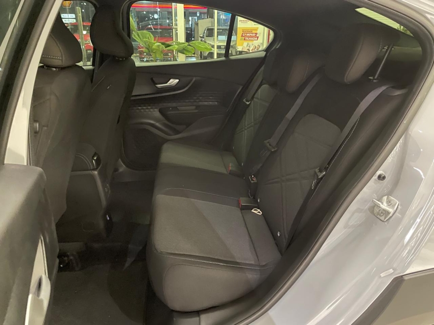 fiat fastback 1.0 turbo 200 hybrid audace cvt flex 4p automatico 202610