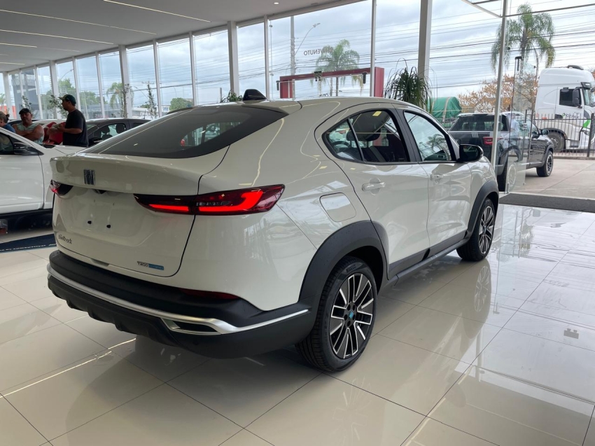 fiat fastback 1.0 turbo 200 hybrid audace cvt flex 4p automatico 20263