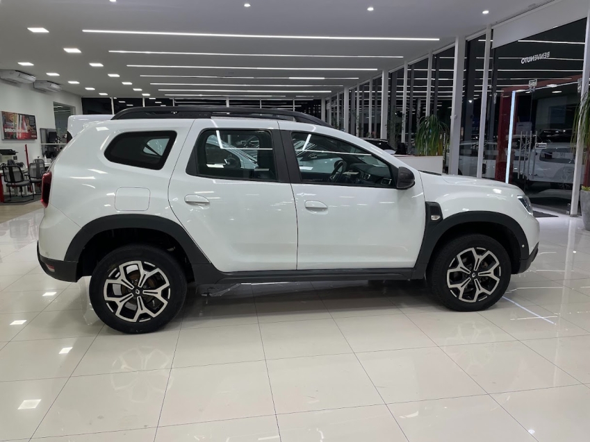 duster iconic 1.6 at3
