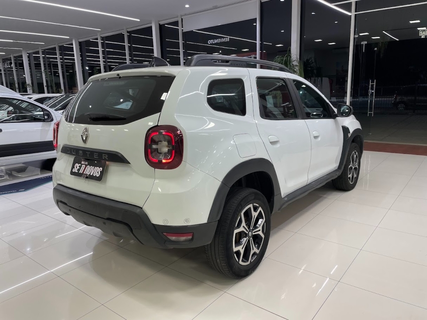 duster iconic 1.6 at4