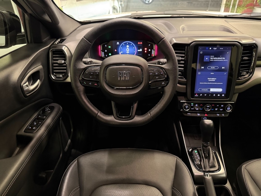 fiat toro 1.3 turbo 270 flex volcano at6 4p automatico 202410