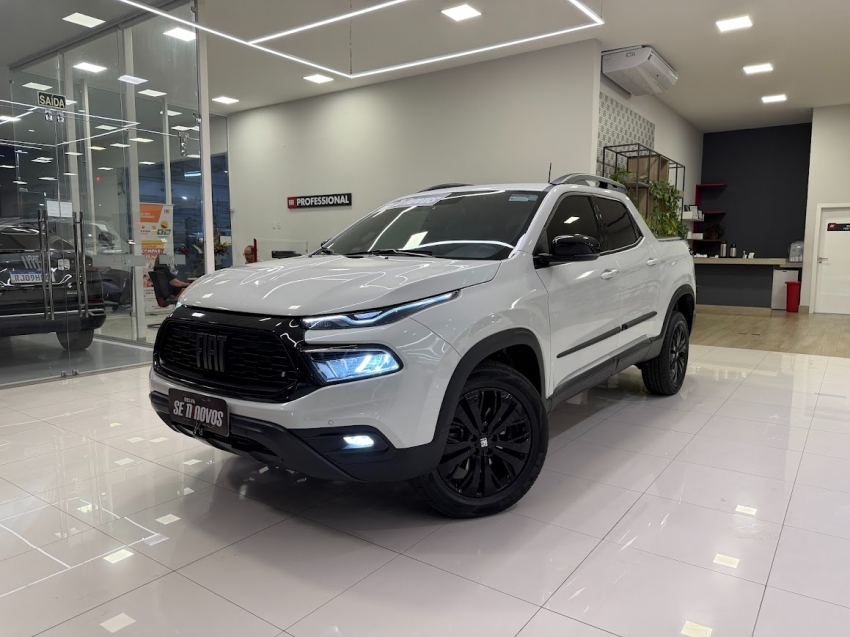 fiat toro 1.3 turbo 270 flex volcano at6 4p automatico 20240