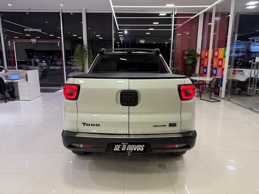 fiat toro 1.3 turbo 270 flex volcano at6 4p automatico 20245