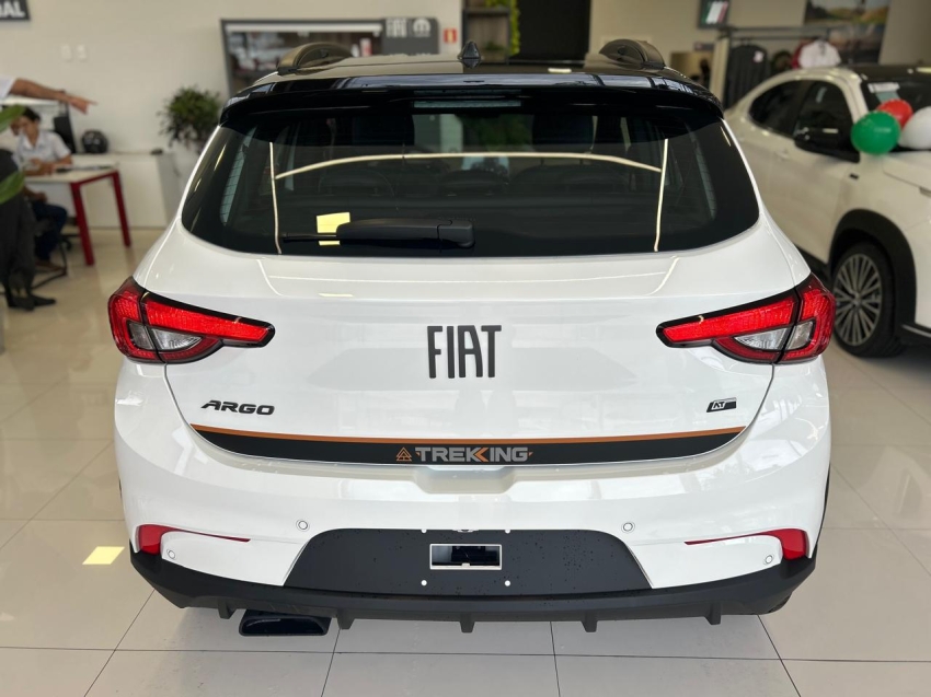 fiat argo 1.3 firefly flex trekking cvt 4p automatico 20268
