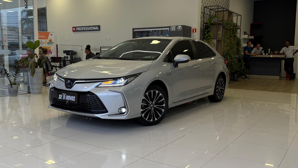 corolla altis premium hyb at0