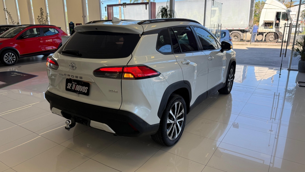 corolla cross xre at4