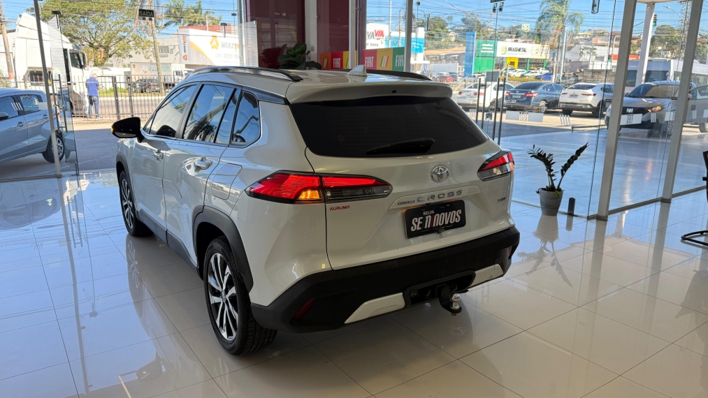 corolla cross xre at6