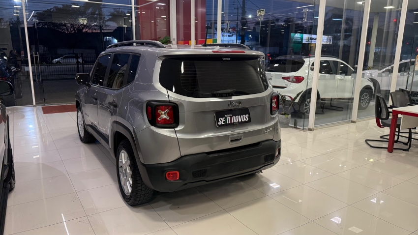 renegade sport 1.8 at6