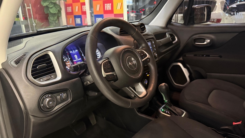 renegade sport 1.8 at18