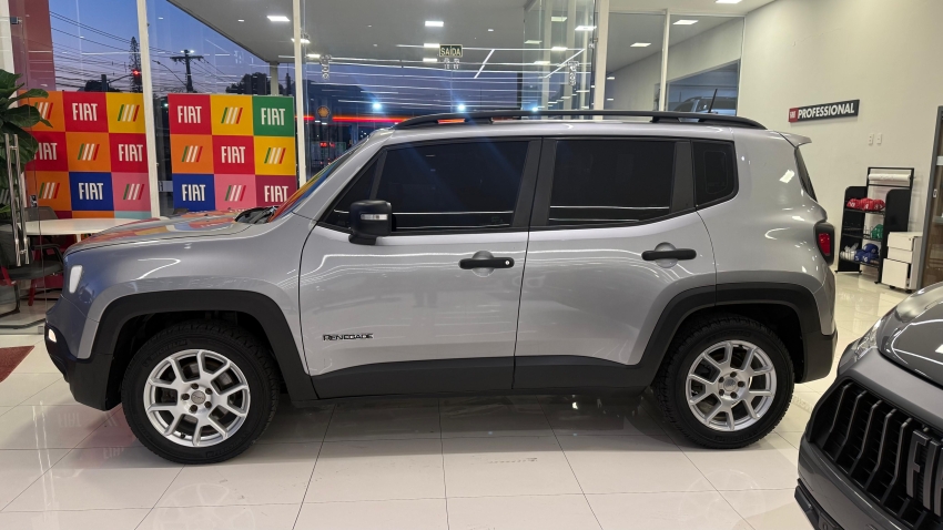 renegade sport 1.8 at3
