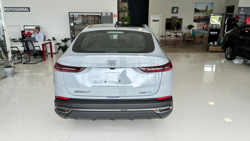 FASTBACK IMPETUS TURBO 200 MHEV FLEX AT 20275