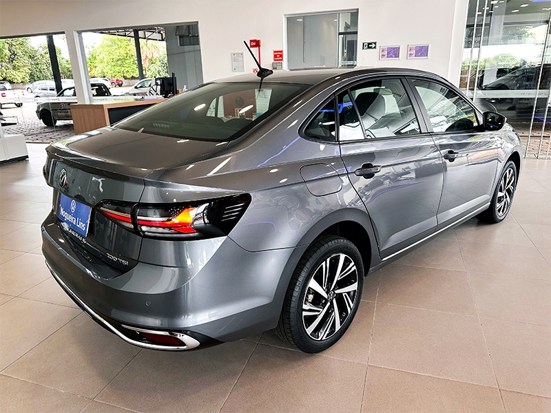 volkswagen virtus 1.0 200 tsi highline automatico flex 4p 20241