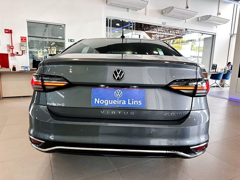 volkswagen virtus 1.0 200 tsi highline automatico flex 4p 20243