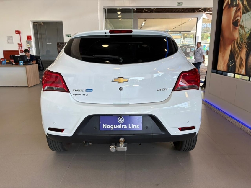 chevrolet onix 1.4 mpfi ltz 8v flex 4p manual 20185