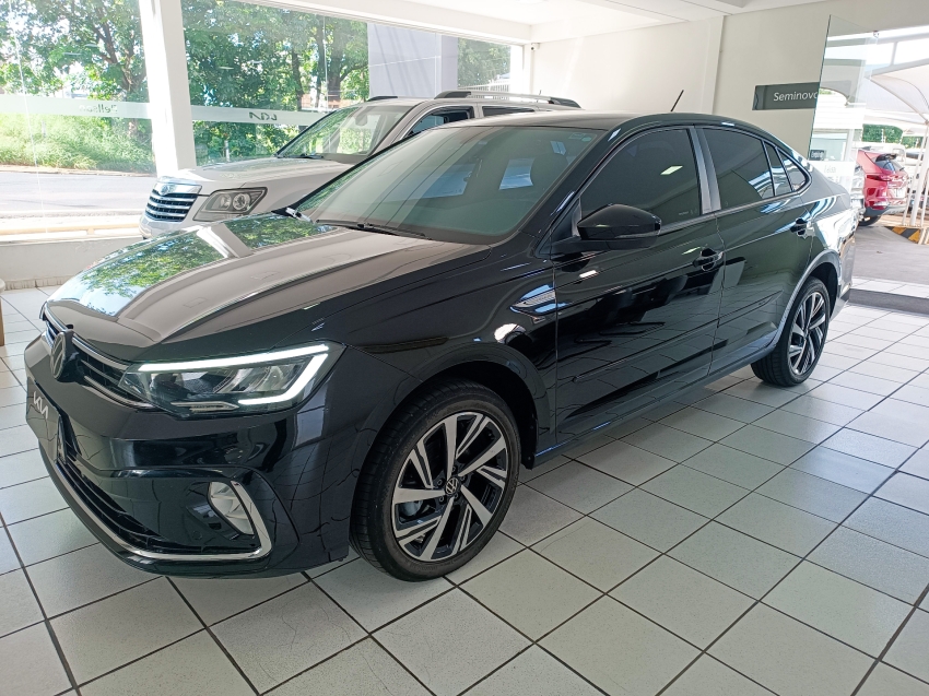 volkswagen virtus 1.0 200 tsi highline automatico flex 4p 2023
