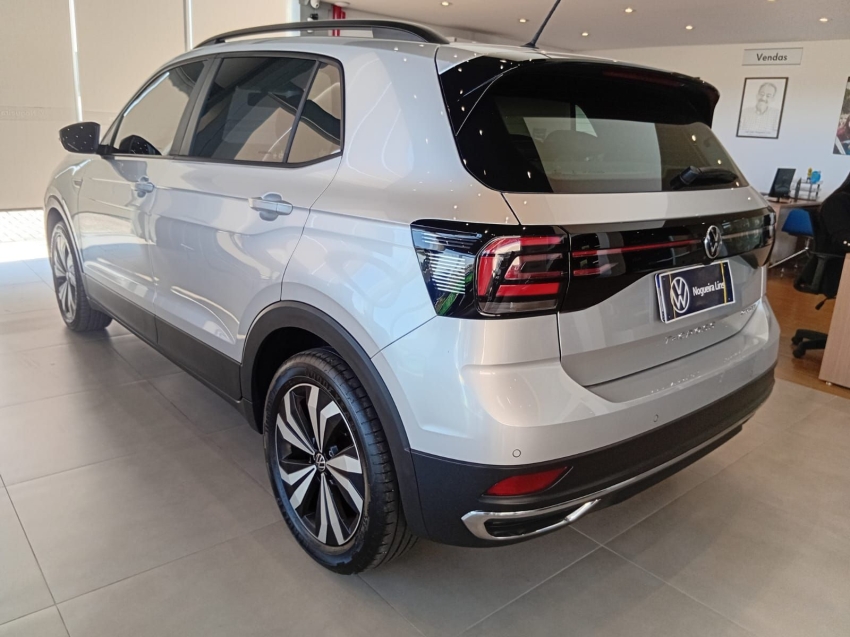 volkswagen t-cross 1.0 200 tsi total flex comfortline automatico 4p 20231