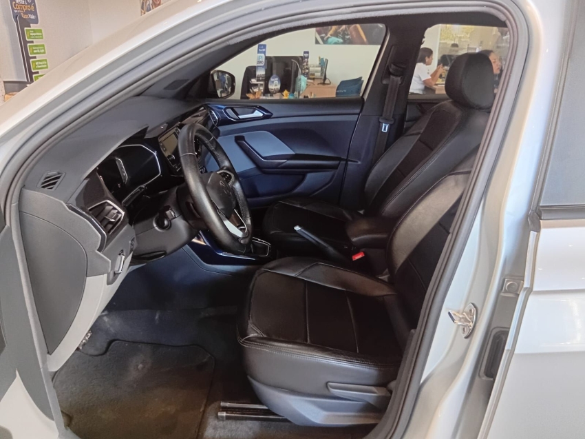 volkswagen t-cross 1.0 200 tsi total flex comfortline automatico 4p 20239
