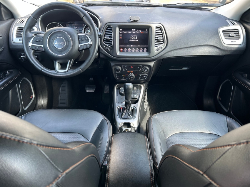 compass 2.0 diesel longitude 4x4 automatico6