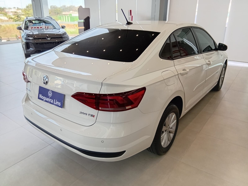 volkswagen virtus 1.0 200 tsi comfortline automatico flex 5p 202210