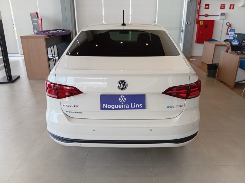 volkswagen virtus 1.0 200 tsi comfortline automatico flex 5p 202212