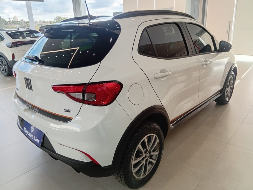 fiat argo 1.3 firefly flex trekking cvt 4p automatico 20246