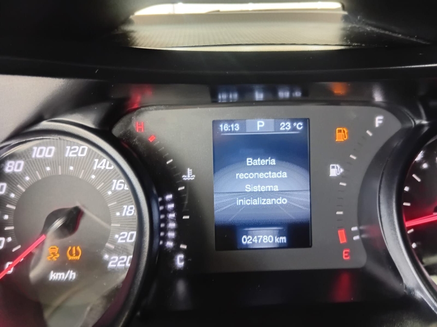 fiat argo 1.3 firefly flex trekking cvt 4p automatico 20242