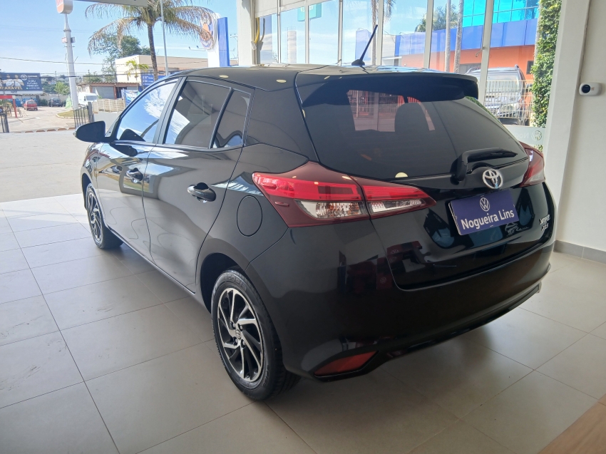 toyota yaris 1.5 16v flex sedan xls connect multidrive 4p automatico 20231
