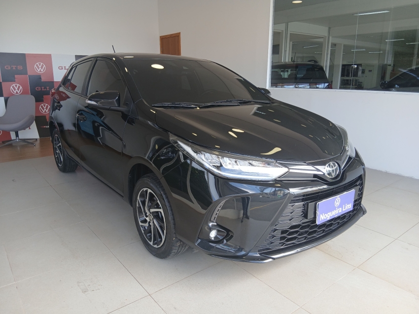 toyota yaris 1.5 16v flex sedan xls connect multidrive 4p automatico 20235