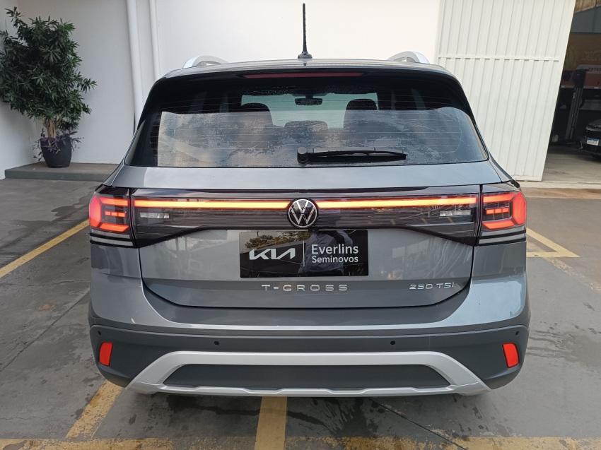 volkswagen t-cross 1.4 250 tsi total flex highline automatico 4p 20254