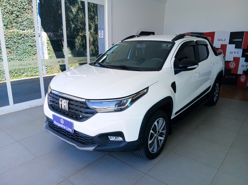 fiat strada 1.3 firefly flex volcano cd cvt 4p automatico 2025