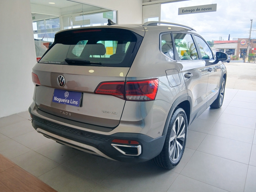 taos 1.4 250 tsi total flex highline automatico6