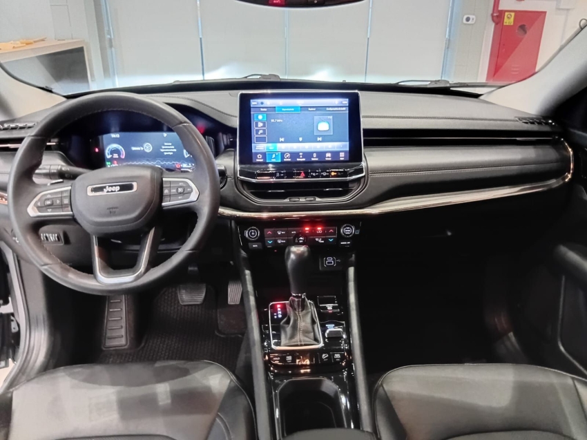 compass 2.0 td350 turbo diesel limited at96