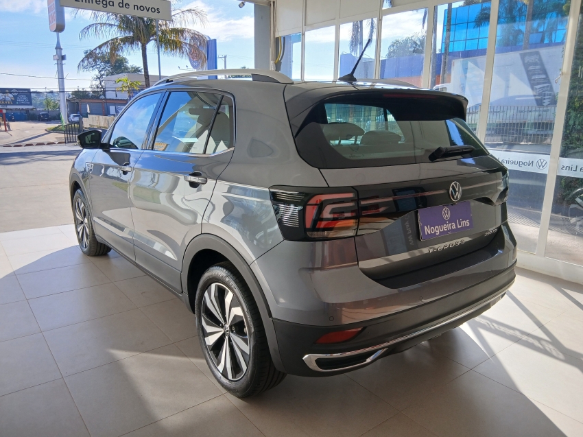 volkswagen t-cross 1.4 250 tsi total flex highline automatico 4p 20241