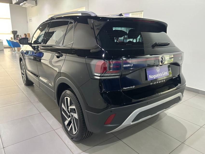 volkswagen t-cross 1.4 250 tsi total flex highline automatico 4p 20251