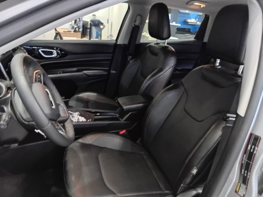 compass 2.0 td350 turbo diesel limited at94