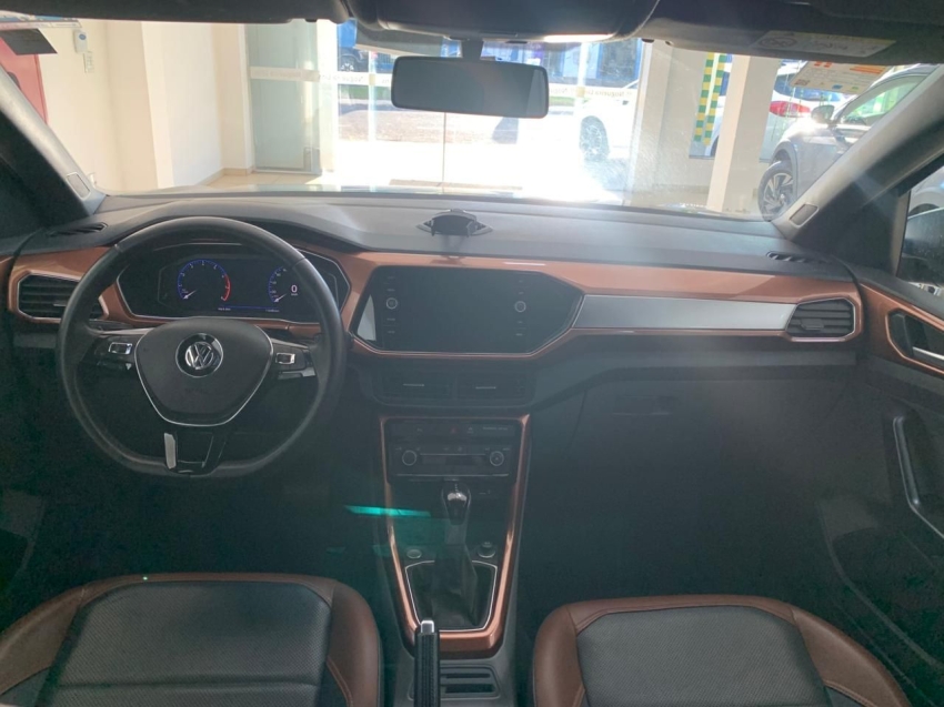 volkswagen t-cross 1.0 200 tsi total flex comfortline automatico 5p 20203