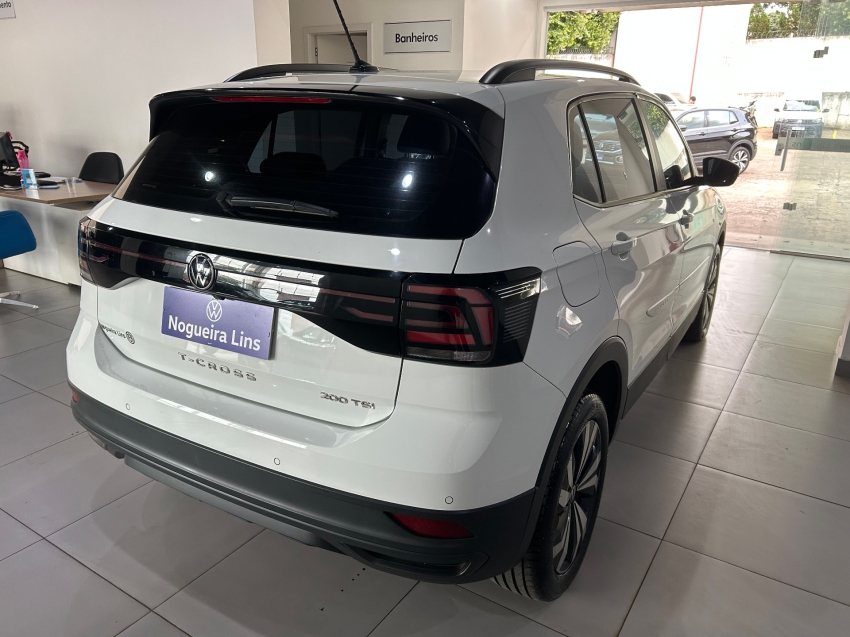volkswagen t-cross 1.0 200 tsi total flex automatico 4p 20226