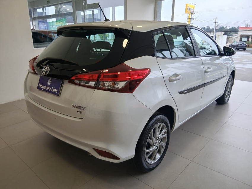 toyota yaris 1.5 16v flex xs multidrive 4p automatico 20248