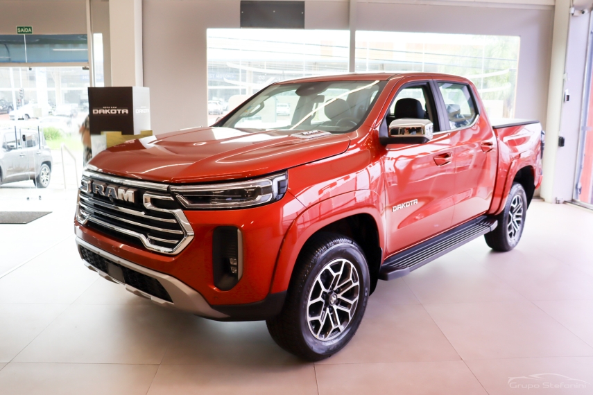 ram dakota 2.2 turbo diesel laramie 4x4 automatico 4p 2026