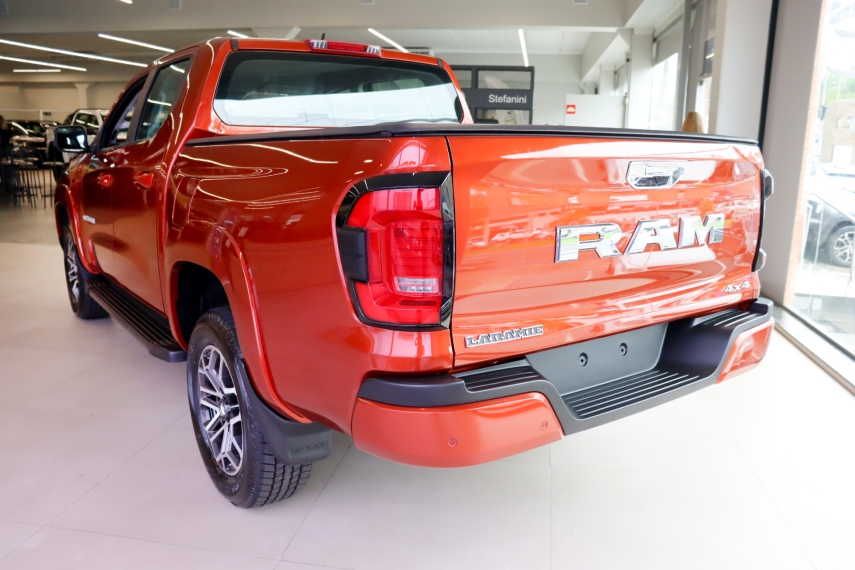 ram dakota 2.2 turbo diesel laramie 4x4 automatico 4p 202612