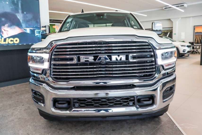 ram 2500 6.7 i6 turbo diesel laramie cd 4x4 automatico 4p 20261