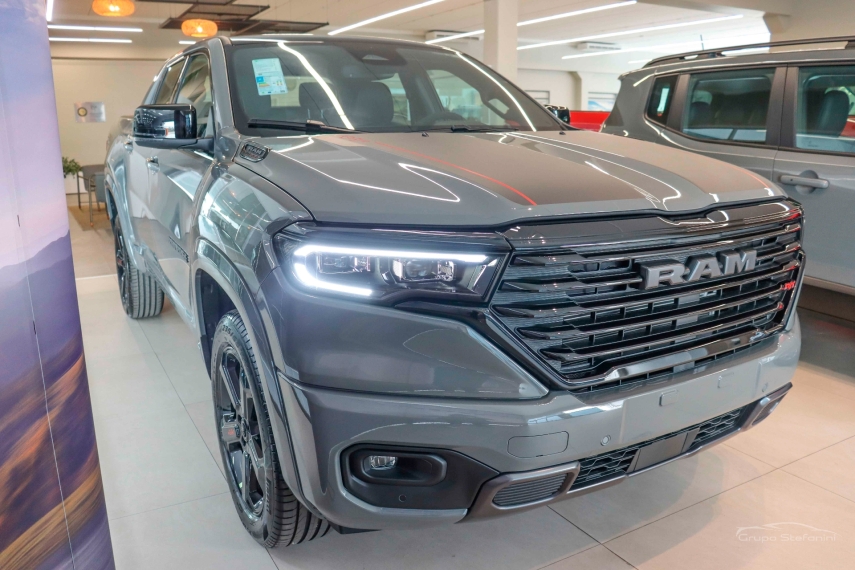 ram rampage 2.0 turbo flex r/t 4x4 automatico gasolina 4p 20272