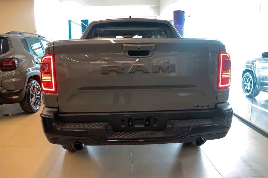 ram rampage 2.0 turbo flex r/t 4x4 automatico gasolina 4p 202710