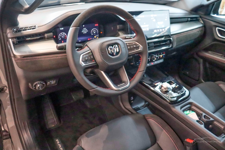 ram rampage 2.0 turbo flex r/t 4x4 automatico gasolina 4p 20273