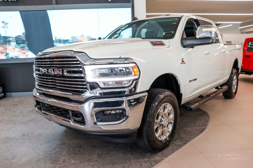 ram 2500 6.7 i6 turbo diesel laramie cd 4x4 automatico 4p 2026