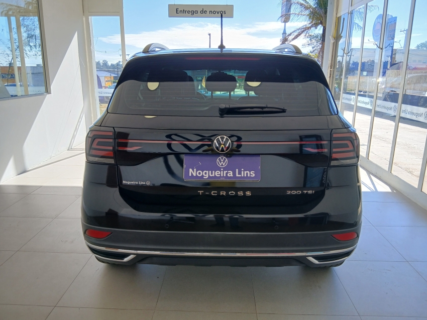 volkswagen t-cross 1.0 200 tsi total flex comfortline automatico 4p 20238